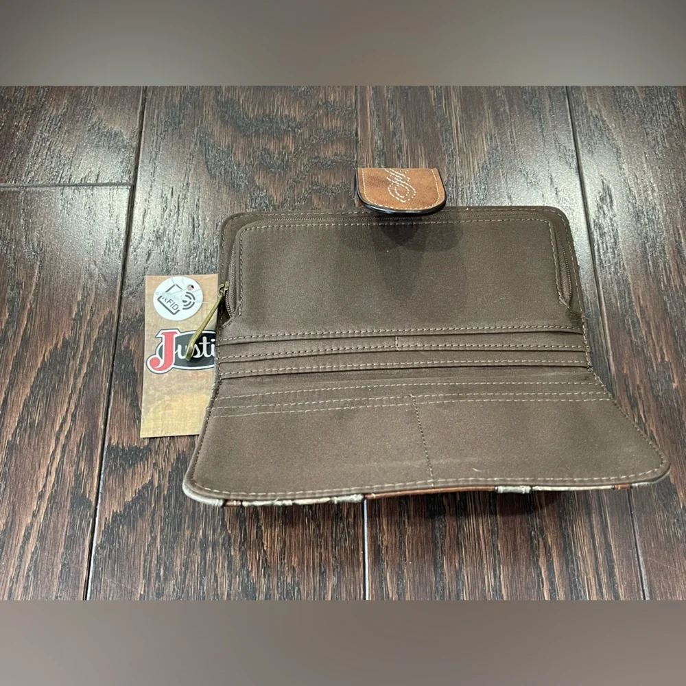Justin Boots Women Wallet Western Design NEW
